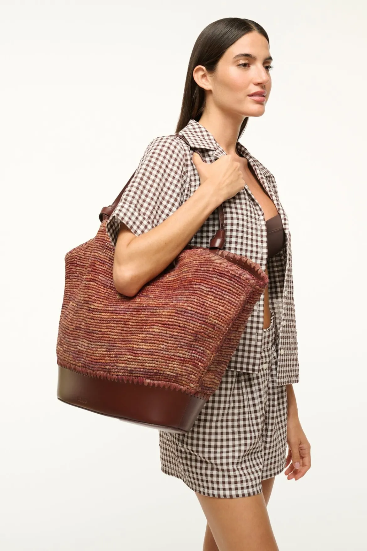 STAUD SQUILLO RAFFIA TOTE MAHOGANY